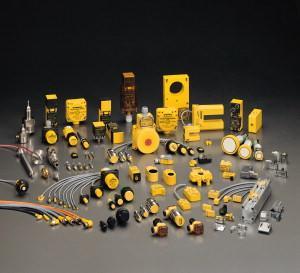 德國(guó)TURCK磁感應(yīng)式傳感器